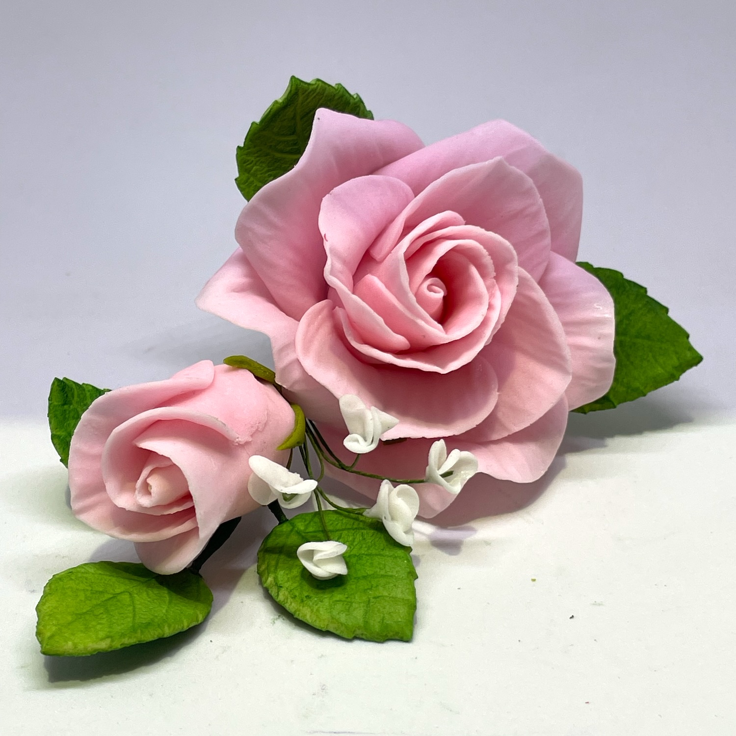Pink Sugar Rose and Baby's Breath Cake Spray