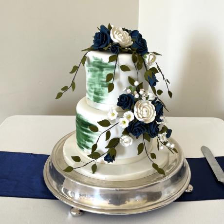 Navy and Forest Green Themed Wedding Cake