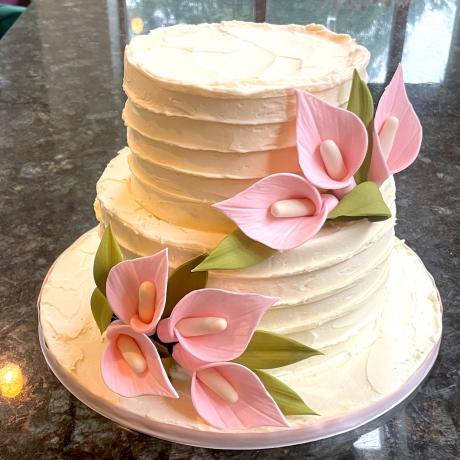 Pink Lily Wedding Cake
