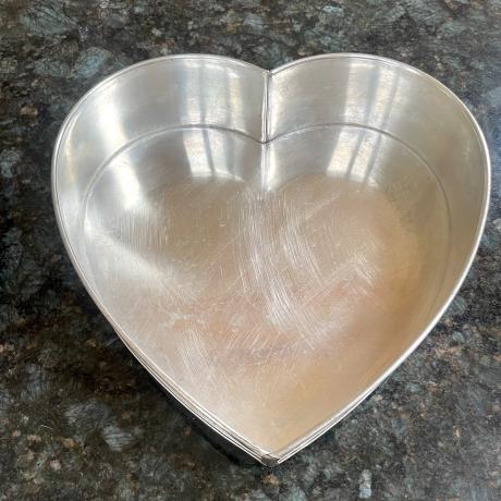 Invicta Heart Shaped Cake Tin