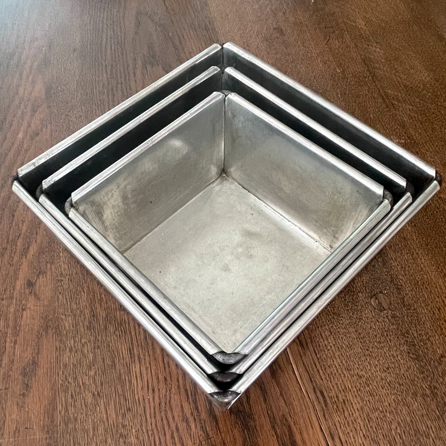 Invicta Square Cake Tins