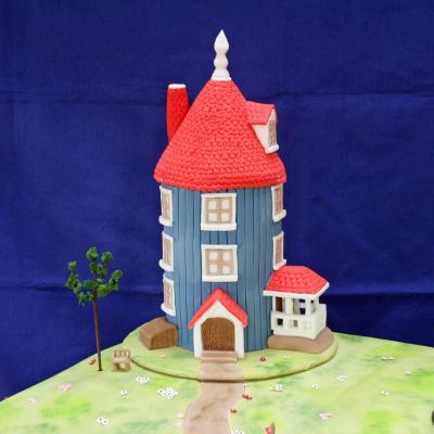 Moomin House Cake