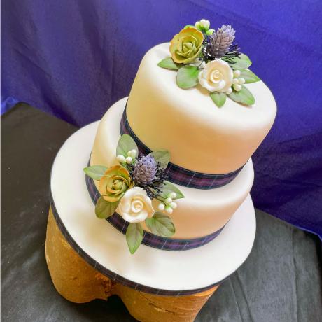 Solway Wild Rose and Thistle Wedding Cake