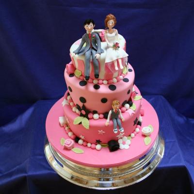Cerise and Pink Themed Topsy Turvy Wedding Cake