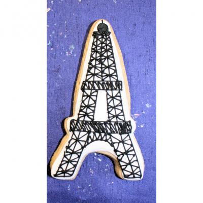 Eiffel Tower Cookie