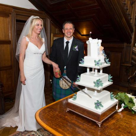 Dundas Castle Wedding Cake