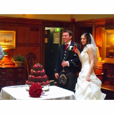 Cake Cutting Dundas Castle