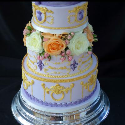 Hand painted edible Gold detail