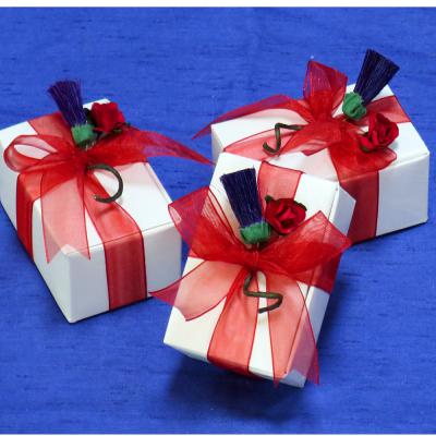 Sheer Ribbon Favour Boxes