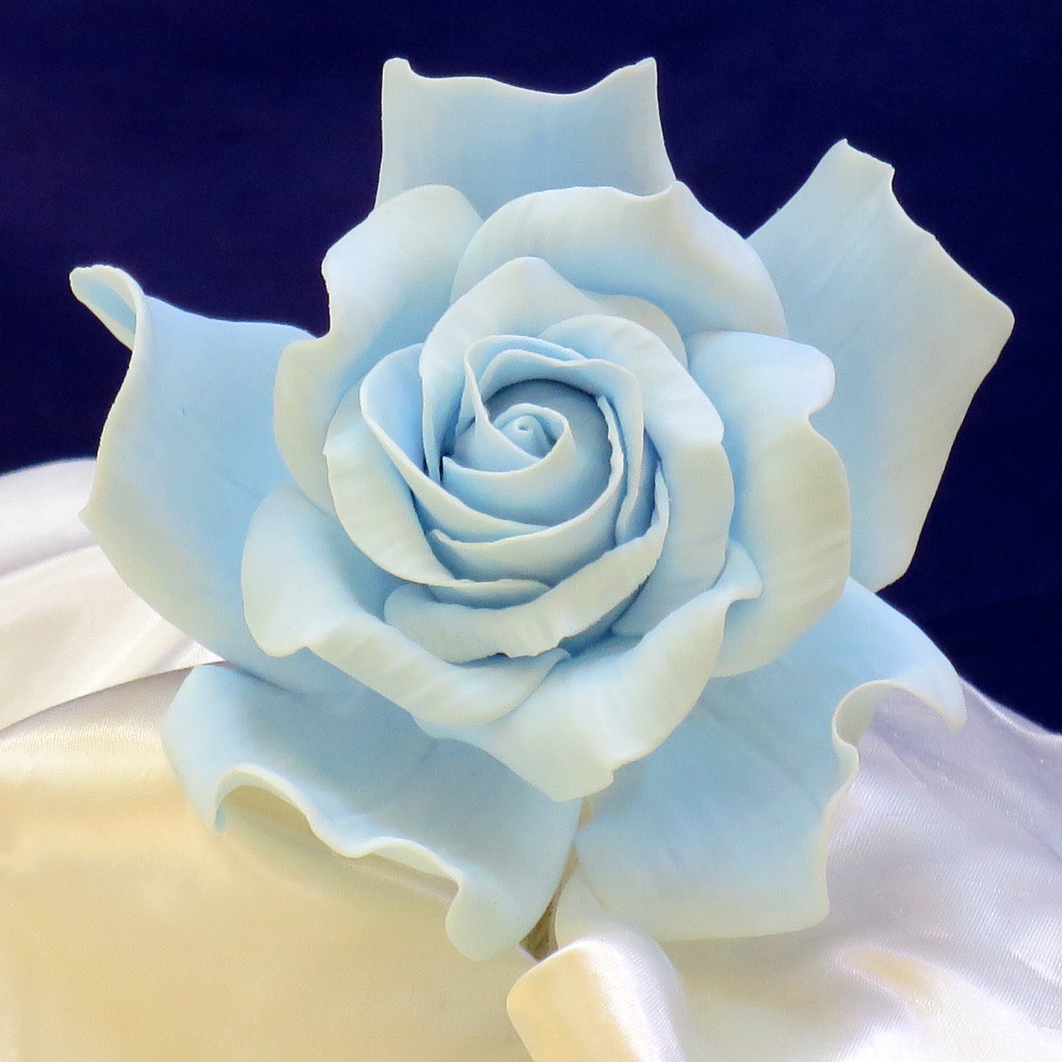 Pale Blue Giant Sugar Rose